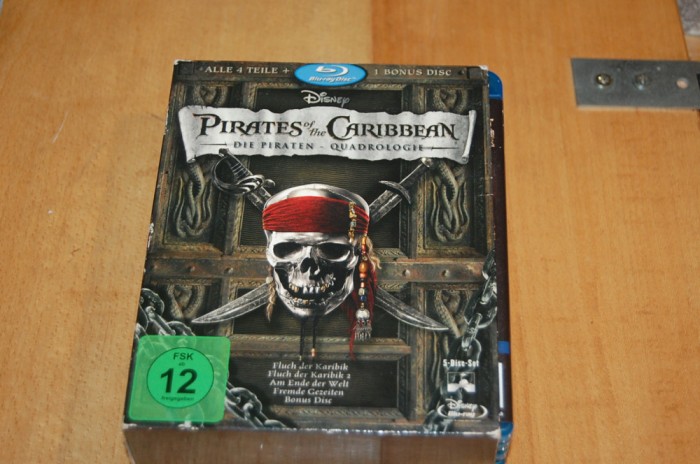Blu-ray COLECTIE 5 DISK SET - PIRATES OF THE CARAIBBEAN 4 EPISOD +1 BONUS DISC