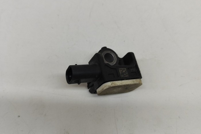 Senzor de impact dreapta față PORSCHE CAYENNE Coupe 9YB 2019 OEM: 971907651 | 30058799