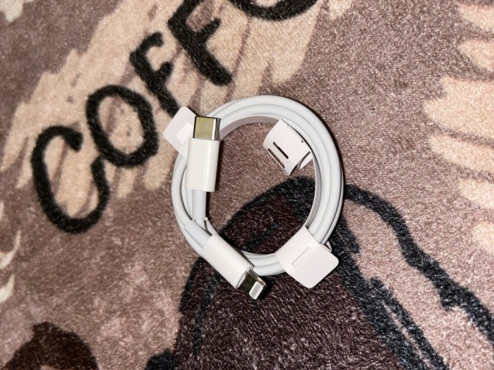 Cablu usb C - Lightning