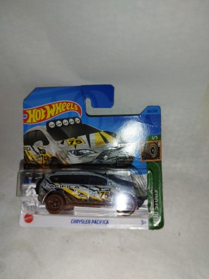 bnk jc Hot Wheels 2023 - Chrysler Pacifica - 88a/250 foto