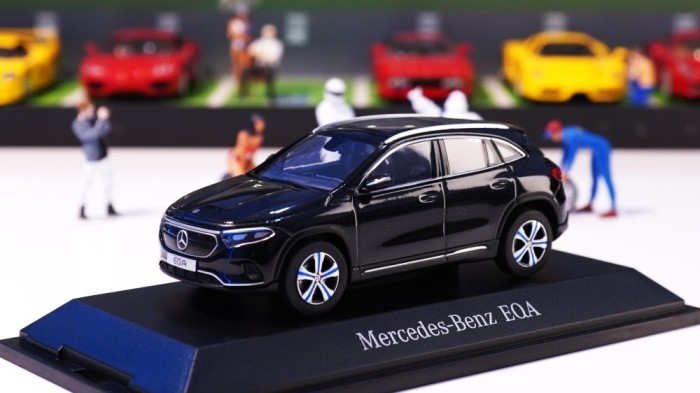 Mercedes-Benz EQA - Herpa 1/43