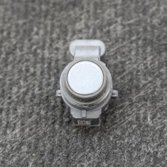 Senzor de parcare spate BMW 2 Cabrio F23 2015 OEM: 92616130263013587 3967409
