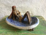 Scultura decorativa feminina din ceramica scandinava realizata manual / nud de femeie in apa studioul de ceramica Normans Motala anii 70-80 !