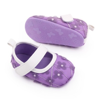 Pantofiori mov cu floricele pentru fetite (Marime Disponibila: 3-6 luni foto
