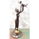 Statueta bronz - Femeie africana cu copil