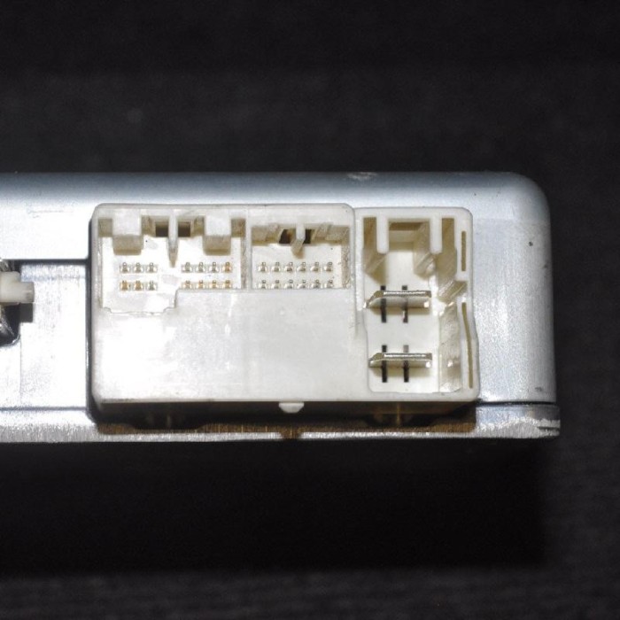 Alt modul de control LEXUS CT ZWA10_ 2011 OEM: 89650-76050 1144373