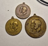 Lot 3 medalioane regaliste Regele Carol I - Expozitiunea Generala Romana din Bucuresti 1906