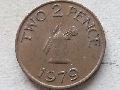 GUERNSEY-2 PENCE 1979 foto