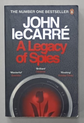 A LEGACY OF SPIES by JOHN LE CARRE , 2018 foto