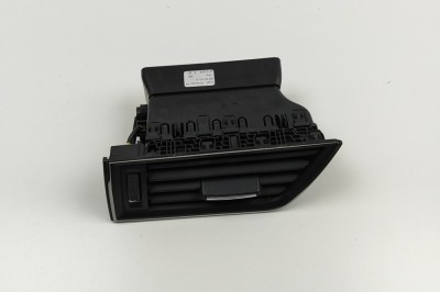 Gura de ventilație planșa de bord SKODA SUPERB III Estate 3V5 2019 OEM: 3V0819701D 30418146 foto