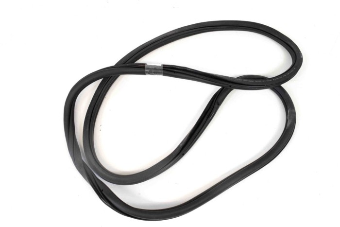 Garnitura ușă dreapta spate VW GOLF VII 5G1, BQ1, BE1, BE2 2019 OEM: 5G6867914B