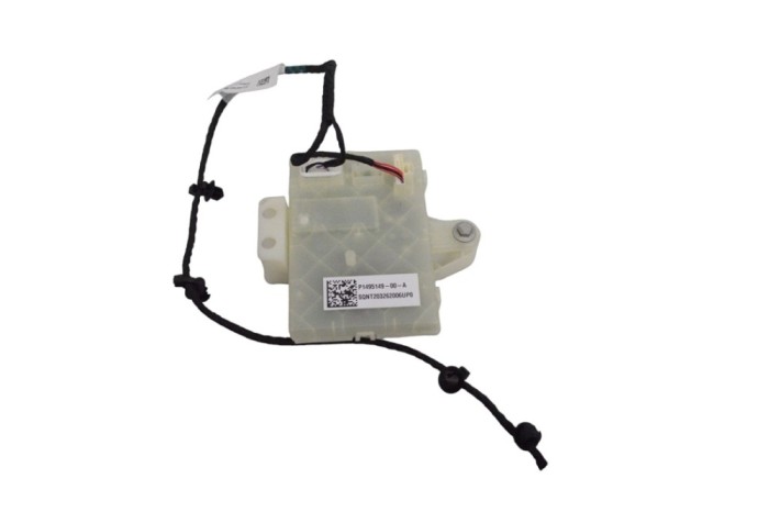 Alt modul de control TESLA MODEL S 2016 OEM: P1495149-00-A 23199008