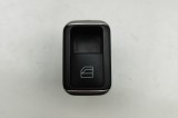 Buton geam ușă st&acirc;nga spate MERCEDES-BENZ A W176 2015 OEM: A2049058102,10075074 31382992