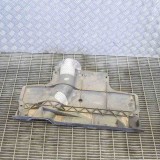 Scut Motor Central Spate Mercedes-Benz A W176 2015 A2463520391 Volkswagen OEM