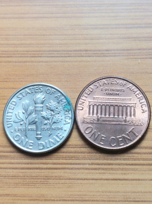 Lot 2 monede USA anul 2006 foto