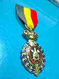 5897-I-Medalie veche Belgia cu insemne regale, alama argintata si emailata.