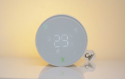 Aproape nou: Cap termostatic inteligent PNI CT27S pentru calorifer foto