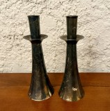2 SFESNICE DIN METAL ARGINTAT H22CM