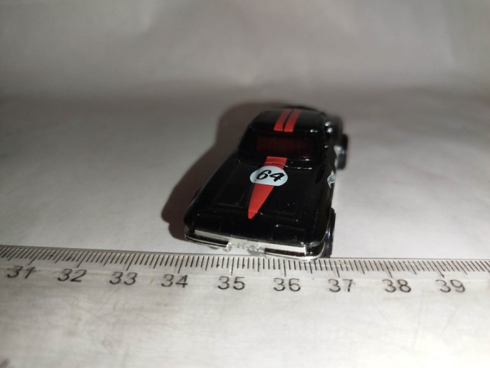 bnk jc Hot Wheels `64 Corvette Sting Ray 2022 Multipack Exclusive