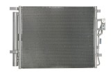 Condensator / Radiator aer conditionat HYUNDAI SANTA F&Eacute; II Autoutilitară/SUV (CM) (2005 - 2015) THERMOTEC KTT110741
