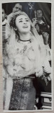 Elena Roizen in timpul unui spectacol// fotografie de presa, Romania 1900 - 1950, Portrete