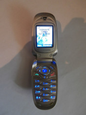 SAMSUNG SGH-E330 in mod de licitatie ( MOKAZIE ) foto