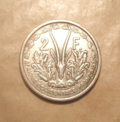 AFRICA OCCIDENTALA 2 FRANCI 1948 foto