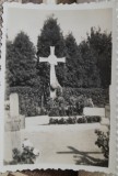Fotografie, mormantul unui militar german, in timpul celui de-al doilea razboi mondial