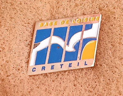 QW9 N7 78 - Insigna - tematica reclama - Creteil foto