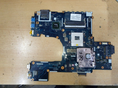 Placa de baza defecta Asus K75 A184 foto