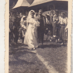 bnk foto Cununie religioasa - Biserica de lemn Bran - august 1941