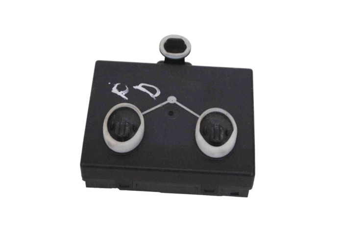 Modul de control ușă dreapta față AUDI A8 D4 4H_ 2015 OEM: 4H0959793R 21847889