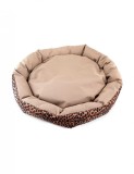 Culcus din material impermeabil pentru caine pisica model Animal Print 77 cm, AVEX