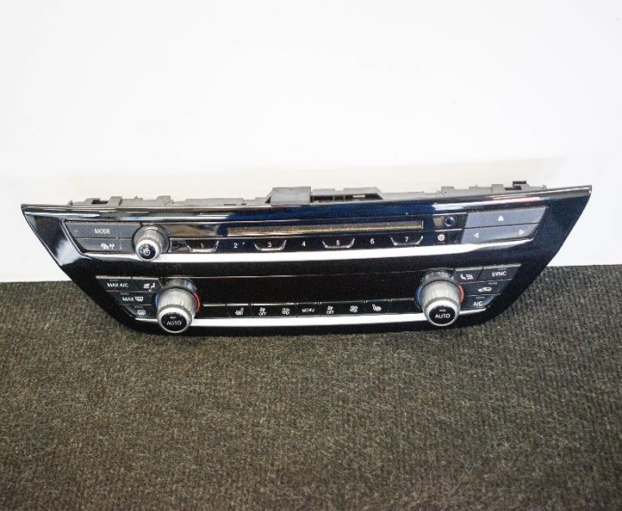 Modul de climatizare BMW 5 G30 2018 OEM: 6999400,G990014,42774881 10003741