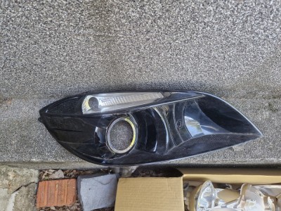 Ramă neagră far dreapta Skoda Roomster foto