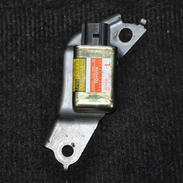 LEXUS RX _U3_ 2005 OEM: 89834-48010 SKU: 2102372