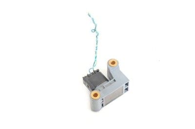 Senzor de impact dreapta față BMW 4 Cabrio F33, F83 2015 OEM: 9159314 10006267 foto