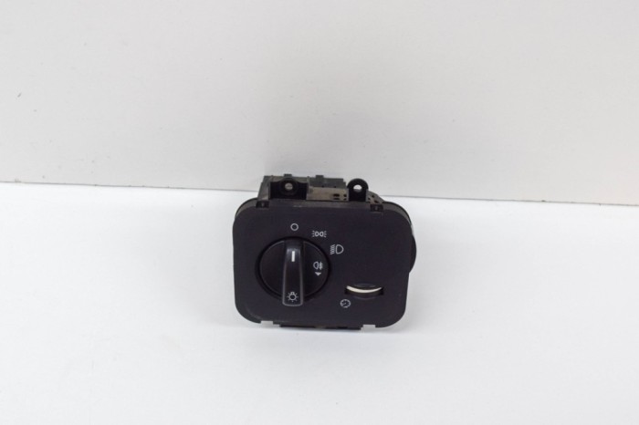 Modul de control comutator faruri LAND ROVER DISCOVERY III L319 2005 OEM: YUD-501200-PVJ,04059543,YUD501200PVJ 14704265