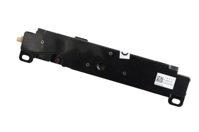 Amplificator de antena TESLA MODEL Y 2023 OEM: 1585601-00-E 22598622
