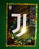 The Golden World of Football, un cartonaș Fotbal 2022, 269 Autocolant sticker colecție Panini FIFA 365 Juventus Torino abțibild holografic auriu