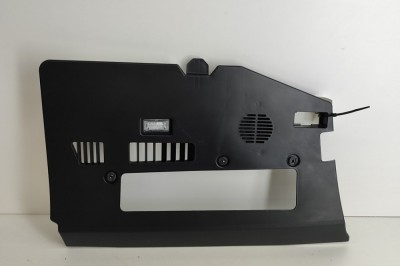 Ornament inferior planșa de bord TESLA MODEL 3 2022 OEM: 1133301-00-G,1118894-00-B 25408433 foto