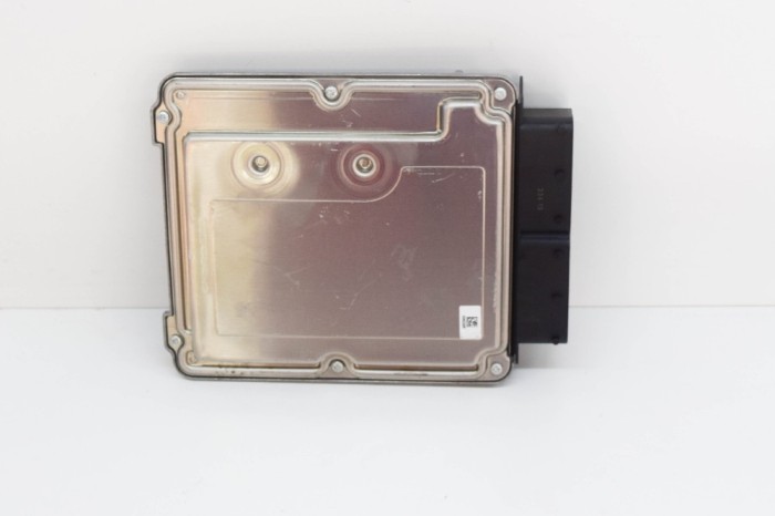 Unitate de control motor AUDI A4 8W2, B9 2018 OEM: 04E907309R,04E906022B 11430457