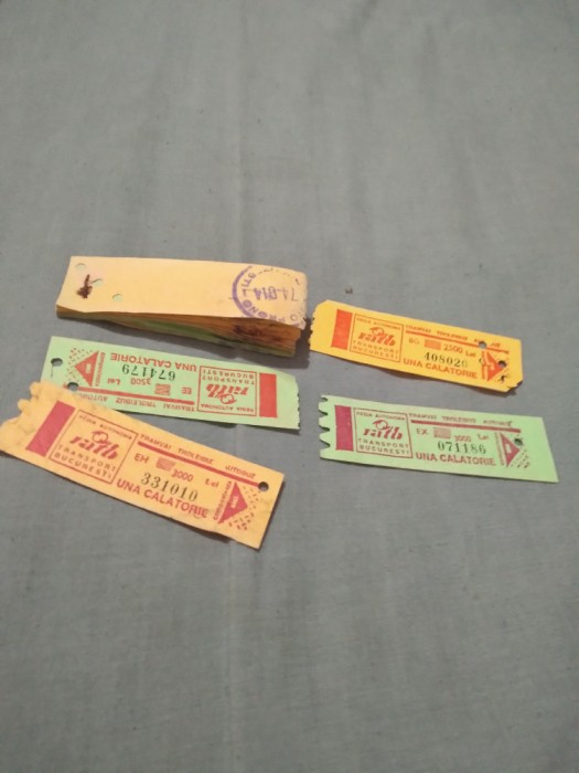 LOT 28 BILETE R.A.T.B PRET PENTRU TOATE