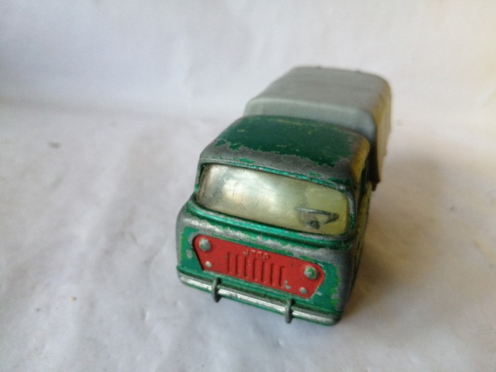 bnk jc Corgi Jeep FC-150
