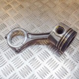 Piston PORSCHE CAYENNE 92A 2014 OEM: 057198401E057107065CG 4001093