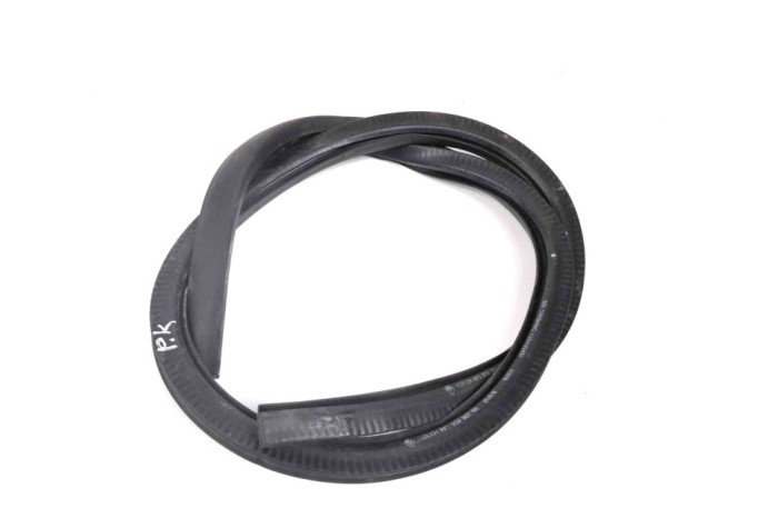 Garnitura ușă st&acirc;nga față VW PASSAT CC 357 2010 OEM: 3C8867911