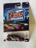 Bnk jc Hot Wheels 2023 - Ford Focus RS - Neon Speeders 1/8