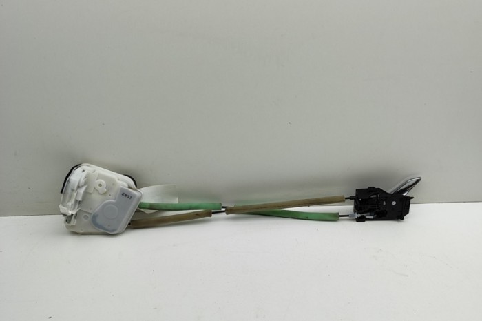 &Icirc;ncuietoare ușă dreapta spate MAZDA CX-5 KF 2022 OEM: KB9G72310 31147318