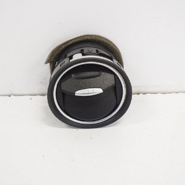 Gura de ventilație planșa de bord FORD S-MAX WA6 2011 OEM: 6M21U018B09AF6M21U018B09AF3YYW 3488592