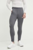 Under Armour pantaloni de antrenament Challenger culoarea negru, neted, 1379587